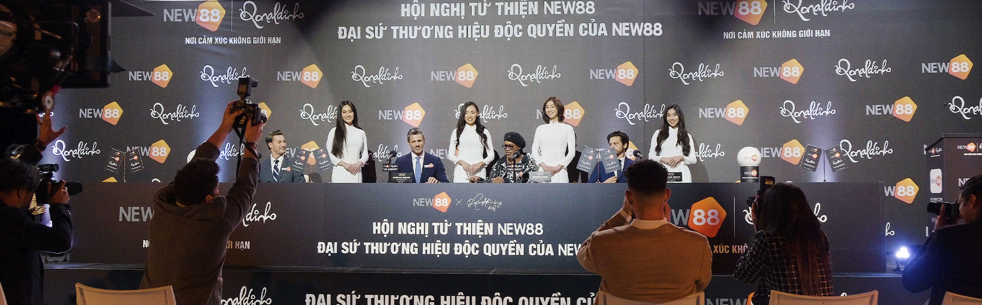 hello88 vina casino gồm những gì